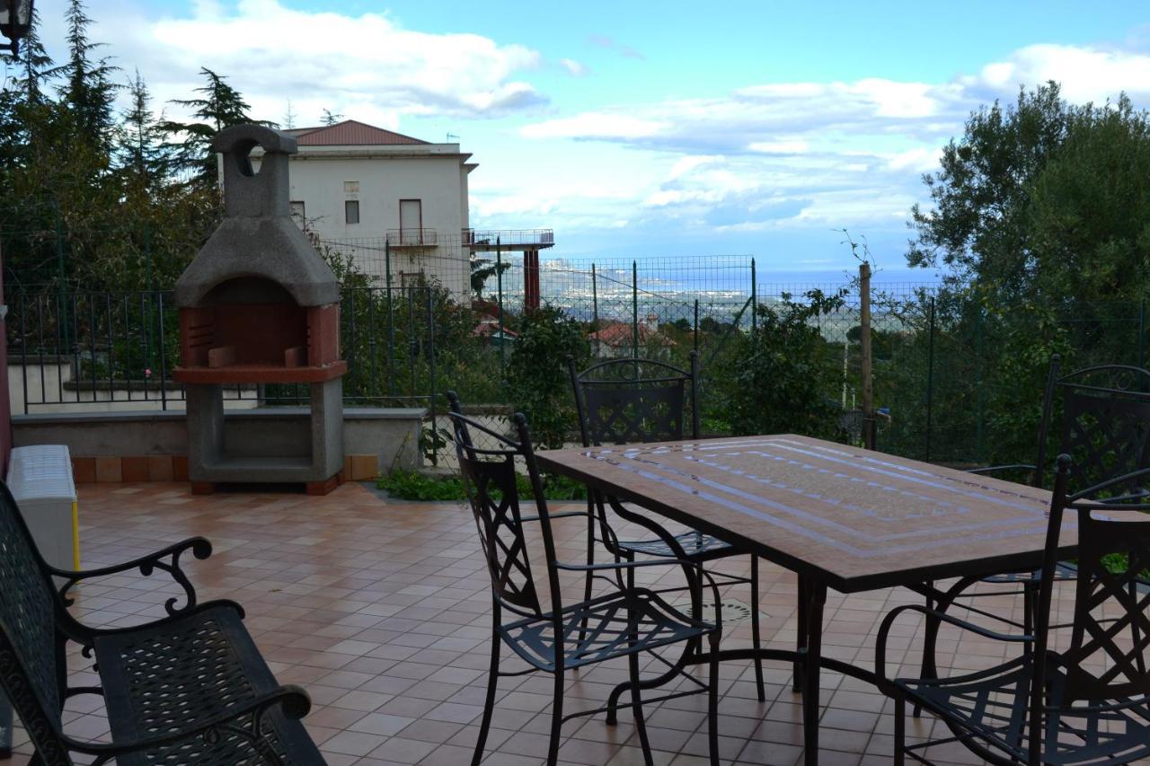 Agriturismo Dolcetna SantʼAlfio エクステリア 写真